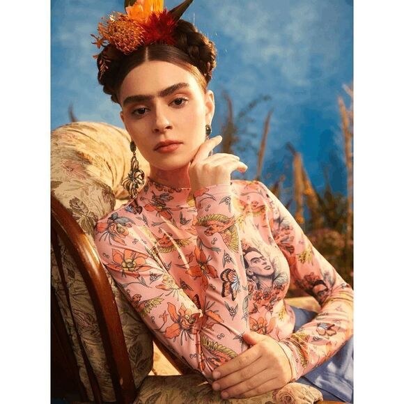 2pcs Frida Kahlo Bundle Mock Neck Tee and Floral Print Pleated Skirt SIZE S NWT - Picture 13 of 14